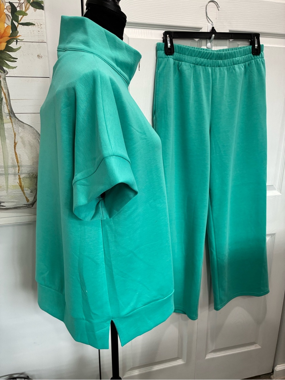 Relaxed Half-Zip Short Sleeve Top & Wide-Leg Joggers Set - Teal - Picture 6 of 13